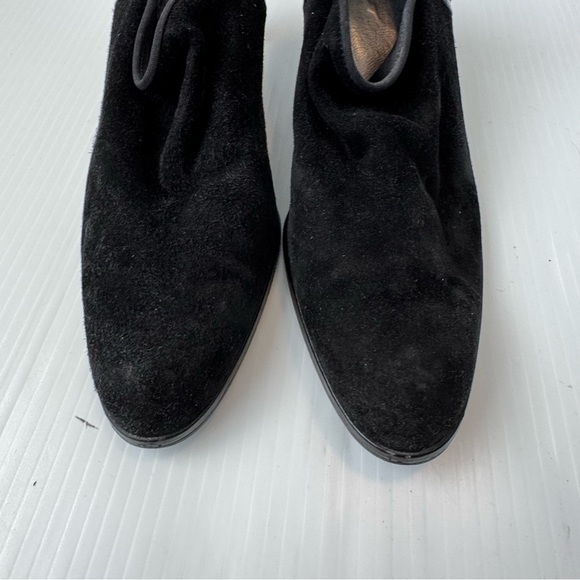 Stuart Weitzman Goforth Black Suede womens Loafers - Picture 11 of 12